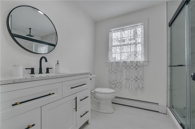 79 Suburban Parkway, Warwick, RI 02889