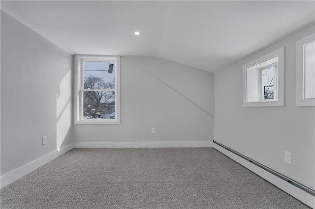 79 Suburban Parkway, Warwick, RI 02889