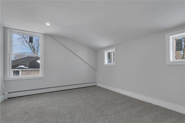 79 Suburban Parkway, Warwick, RI 02889