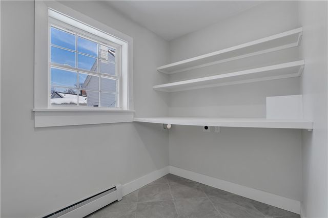 79 Suburban Parkway, Warwick, RI 02889