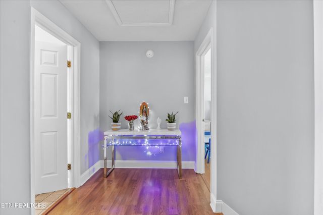 7256 Haynesfield Lane, Knoxville, TN 37918