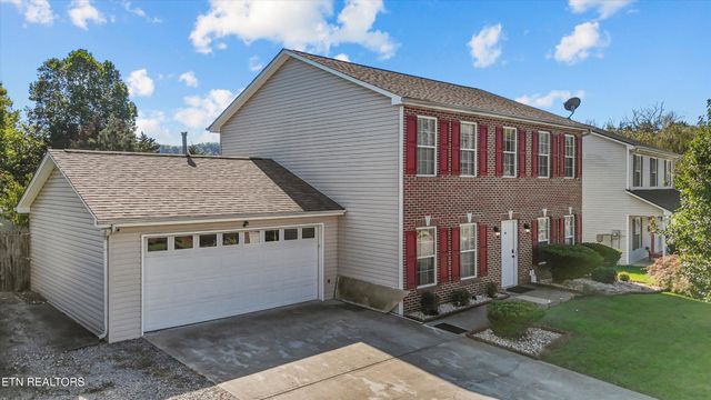 7256 Haynesfield Lane, Knoxville, TN 37918