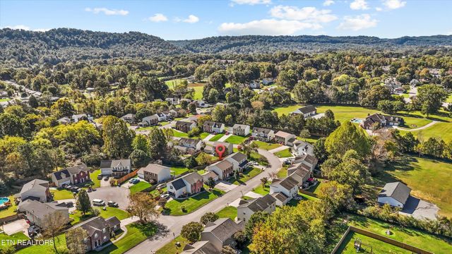 7256 Haynesfield Lane, Knoxville, TN 37918