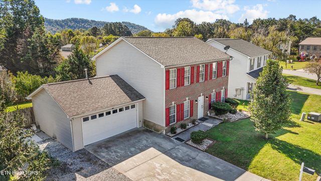 7256 Haynesfield Lane, Knoxville, TN 37918