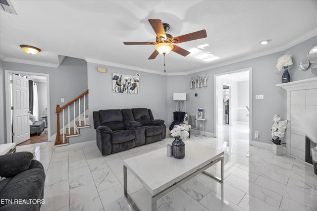 7256 Haynesfield Lane, Knoxville, TN 37918