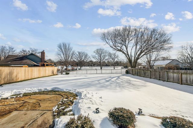 4834 N Homestead St, Bel Aire, KS 67220