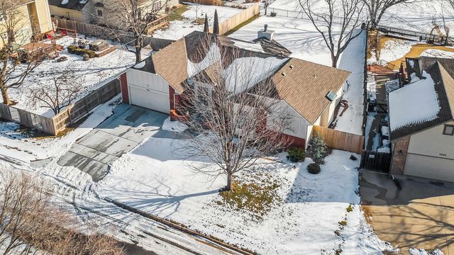 4834 N Homestead St, Bel Aire, KS 67220