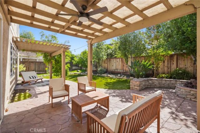 17 Deerwood West, Irvine, CA 92604