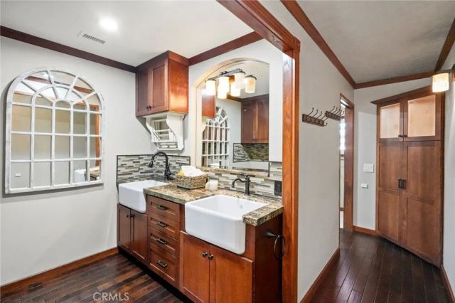17 Deerwood West, Irvine, CA 92604
