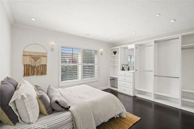 17 Deerwood West, Irvine, CA 92604