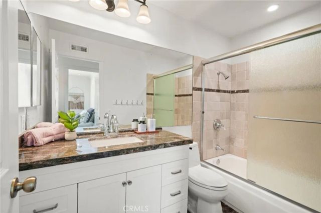 17 Deerwood West, Irvine, CA 92604