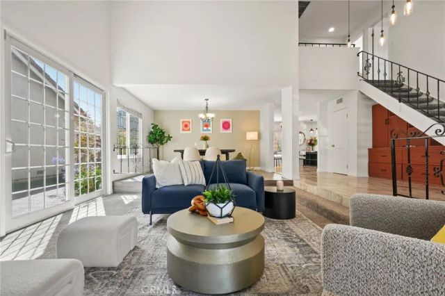 17 Deerwood West, Irvine, CA 92604