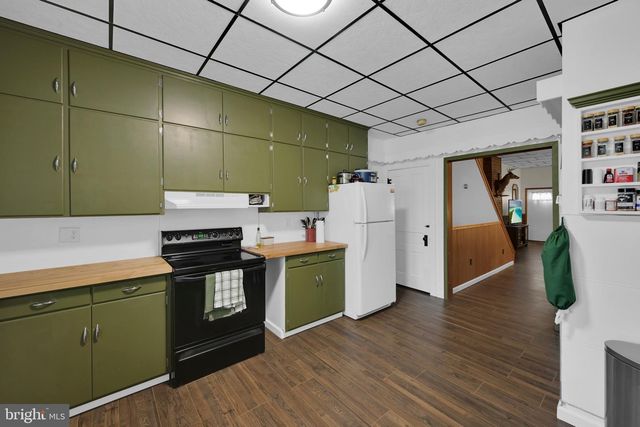 33 AVENUE A, Schuylkill Haven, PA 17972