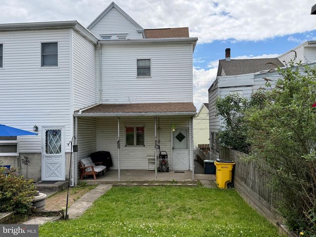 33 AVENUE A, Schuylkill Haven, PA 17972