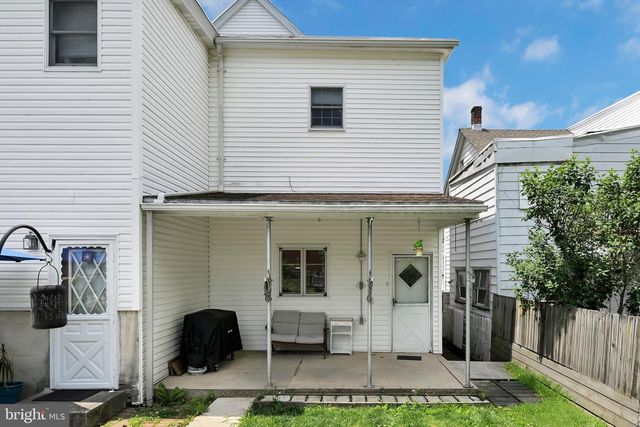 33 AVENUE A, Schuylkill Haven, PA 17972
