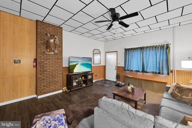 33 AVENUE A, Schuylkill Haven, PA 17972