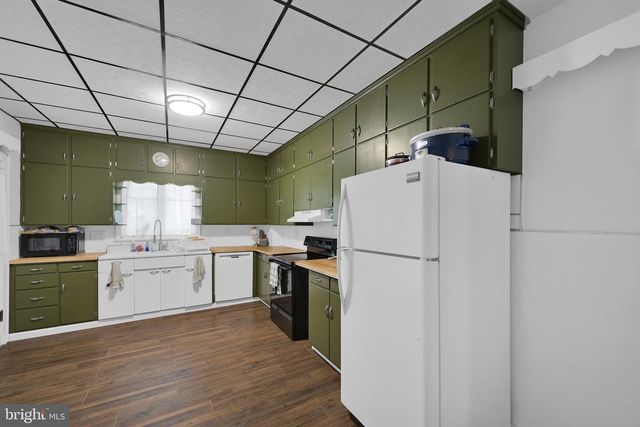 33 AVENUE A, Schuylkill Haven, PA 17972