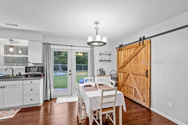 18 Hewlett Rd, Beaufort, SC 29907