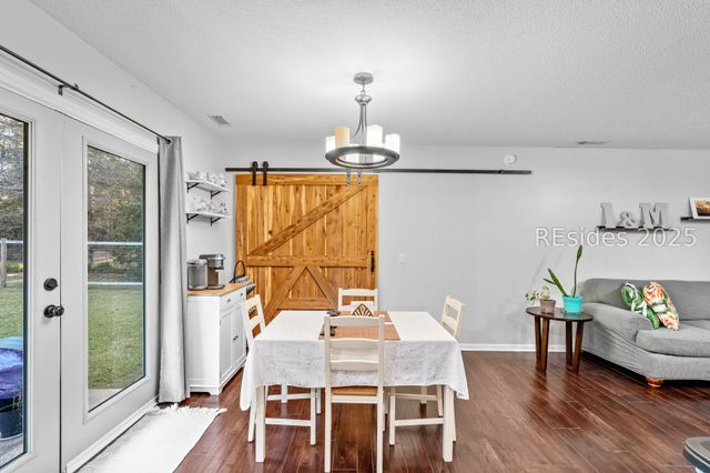 18 Hewlett Rd, Beaufort, SC 29907