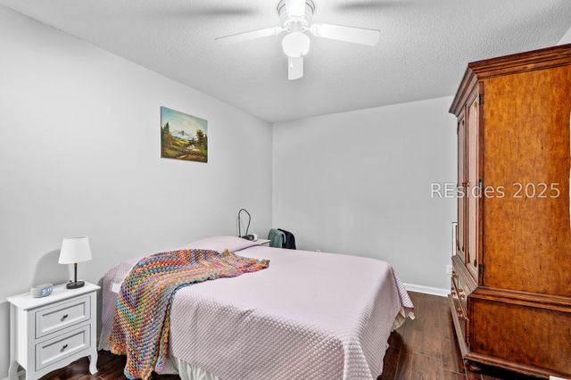 18 Hewlett Rd, Beaufort, SC 29907