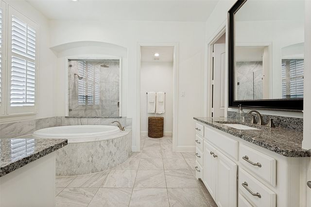 4008 Badenoch Way, Flower Mound, TX 75022
