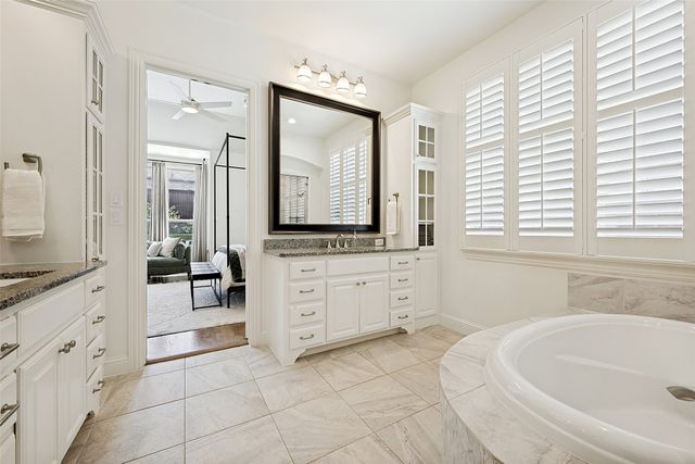 4008 Badenoch Way, Flower Mound, TX 75022