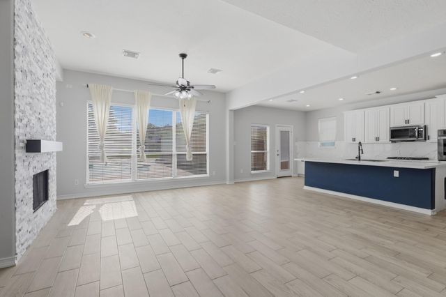 19114 Canyon Vista Court, Tomball, TX 77377