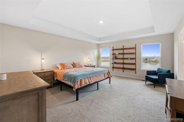 2056 Gambrel Lane, Howell, MI 48843