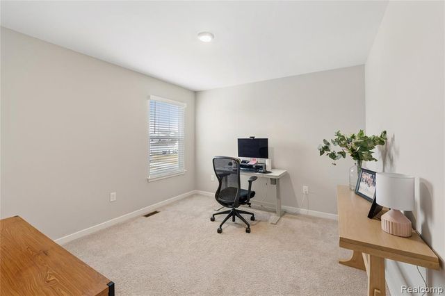 2056 Gambrel Lane, Howell, MI 48843