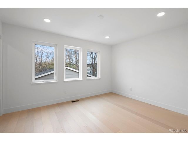 2137 S Sherman St, Denver, CO 80210