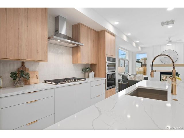 2137 S Sherman St, Denver, CO 80210