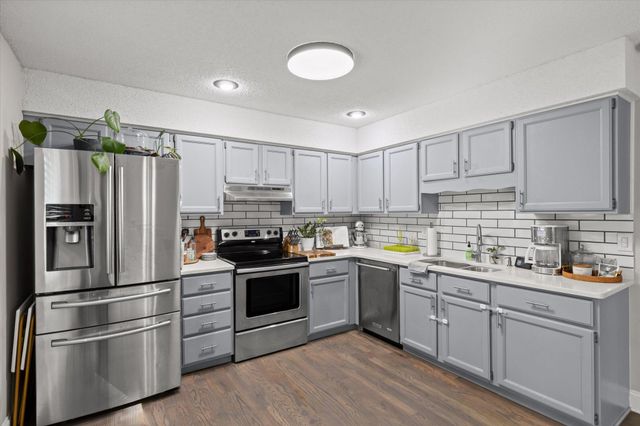 5974 Westmere Drive, Knoxville, TN 37909