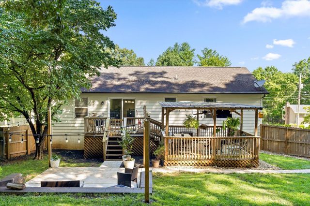 5974 Westmere Drive, Knoxville, TN 37909