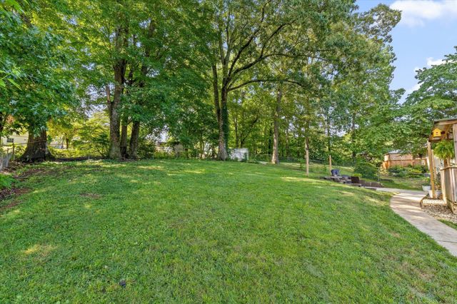 5974 Westmere Drive, Knoxville, TN 37909
