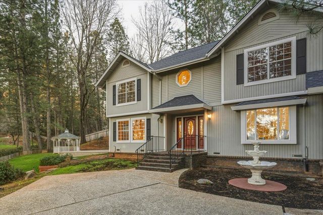 10802 Arrow Point, Grass Valley, CA 95949