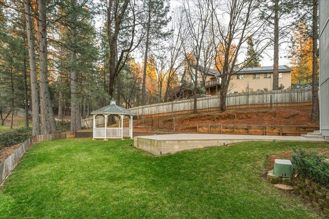 10802 Arrow Point, Grass Valley, CA 95949