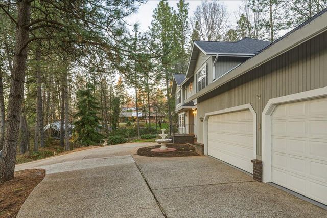 10802 Arrow Point, Grass Valley, CA 95949
