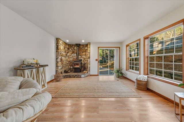 10802 Arrow Point, Grass Valley, CA 95949