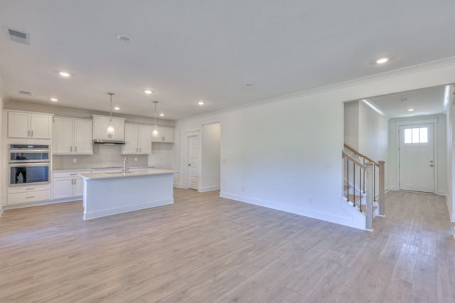 3182 Ventura Ave, White House, TN 37188