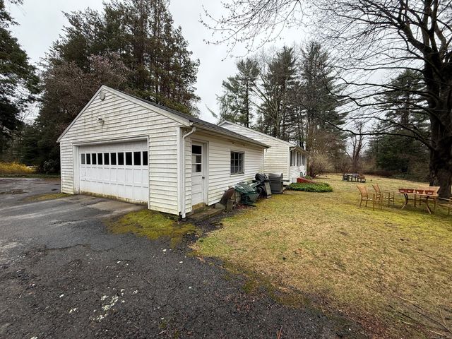 217 Danbury Road, Ridgefield, CT 06877