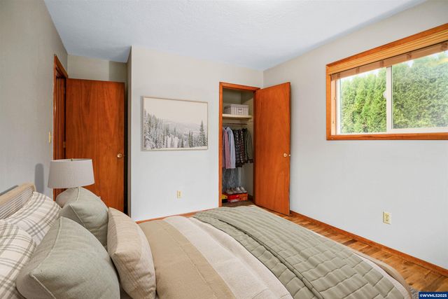 10343 Brick Rd SE, Turner, OR 97392