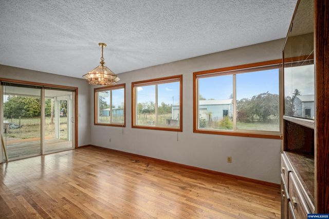 10343 Brick Rd SE, Turner, OR 97392