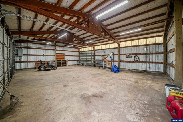 10343 Brick Rd SE, Turner, OR 97392