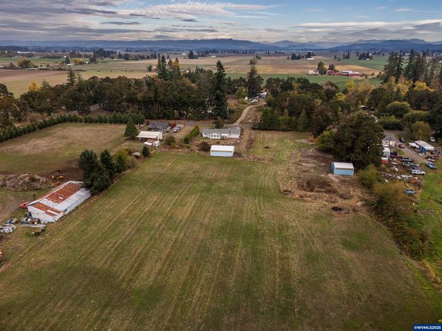 10343 Brick Rd SE, Turner, OR 97392