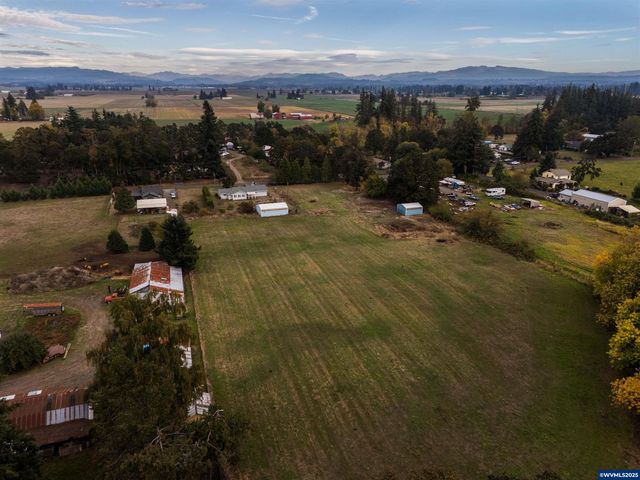 10343 Brick Rd SE, Turner, OR 97392