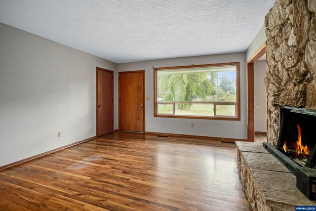 10343 Brick Rd SE, Turner, OR 97392