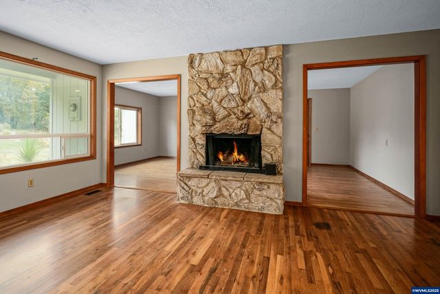 10343 Brick Rd SE, Turner, OR 97392