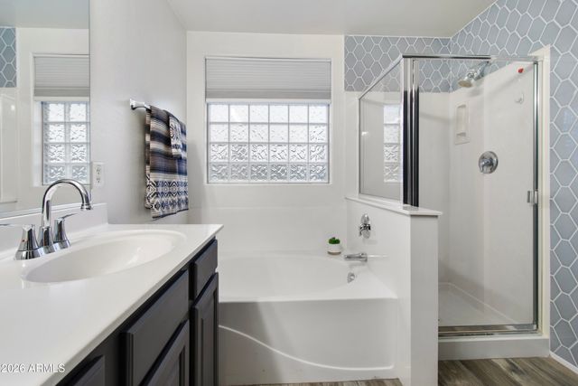 3740 E SEXTON Street, Gilbert, AZ 85295