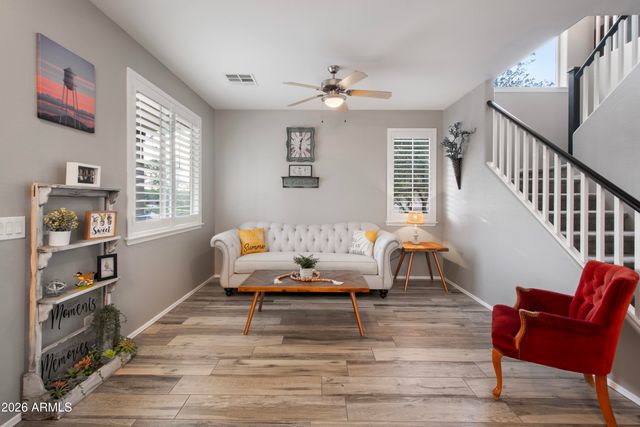 3740 E SEXTON Street, Gilbert, AZ 85295