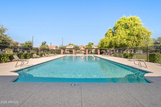 3740 E SEXTON Street, Gilbert, AZ 85295
